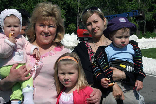 Анфиса Резцова, ее дети и внук