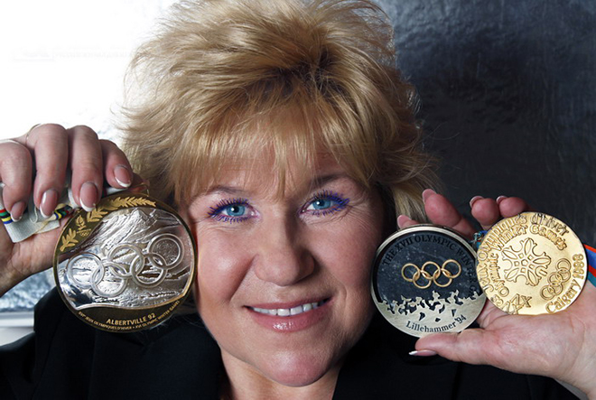 Анфиса Резцова с олимпийскими медалями