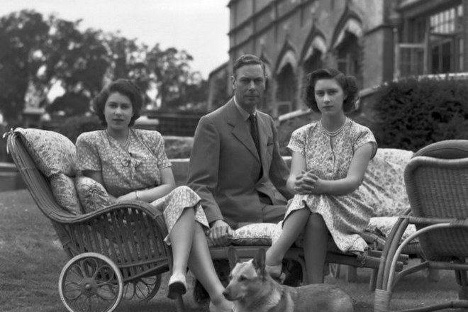 Георг VI с дочерьми