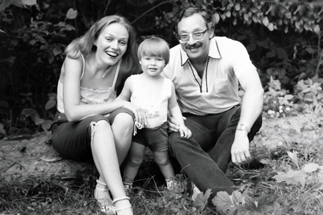 Максим Дунаевский с четвертой женой, актрисой Натальей Андрейченко, и их сыном Дмитрием