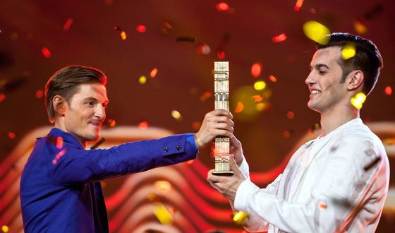 Олег Терновой (Terry) победил на шоу «Песни» и получил 5 млн. руб.