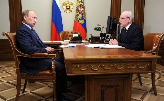 Рустэм Хамитов на встрече с Владимиром Путиным