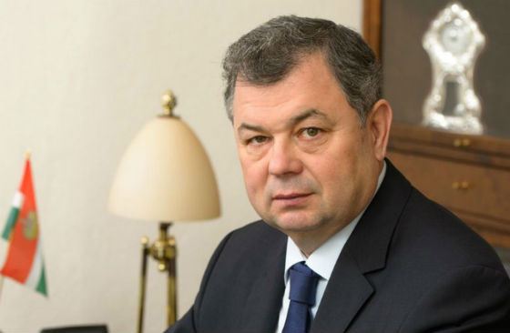 Губернатор Калужской области Анатолий Артамонов