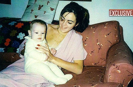 Маленькая Линдси Лохан с мамой