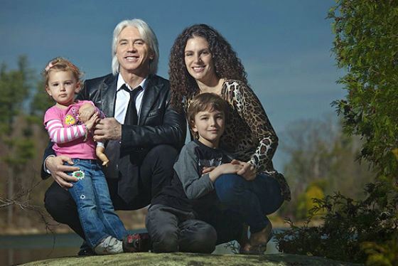 Дмитрий Хворостовский с женой и детьми от второго брака