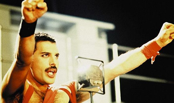 На фото: Фредди Меркьюри (Freddie Mercury)