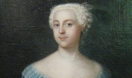 В девичестве будущую императрицу звали София Августа Фредерика Ангальт-Цербстская