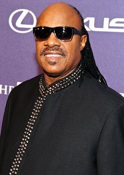 Стиви Уандер (Stevie Wonder) биография, фото, личная жизнь, его жена и дети, слушать песни онлайн 2023 i